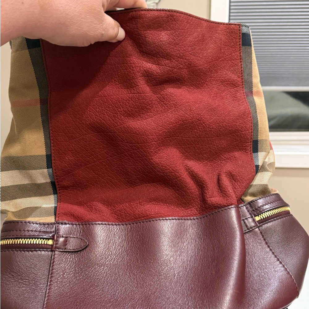 Burberry Red Leather Shoulder Bag with Signature Check Sides - Picture 8 of 9